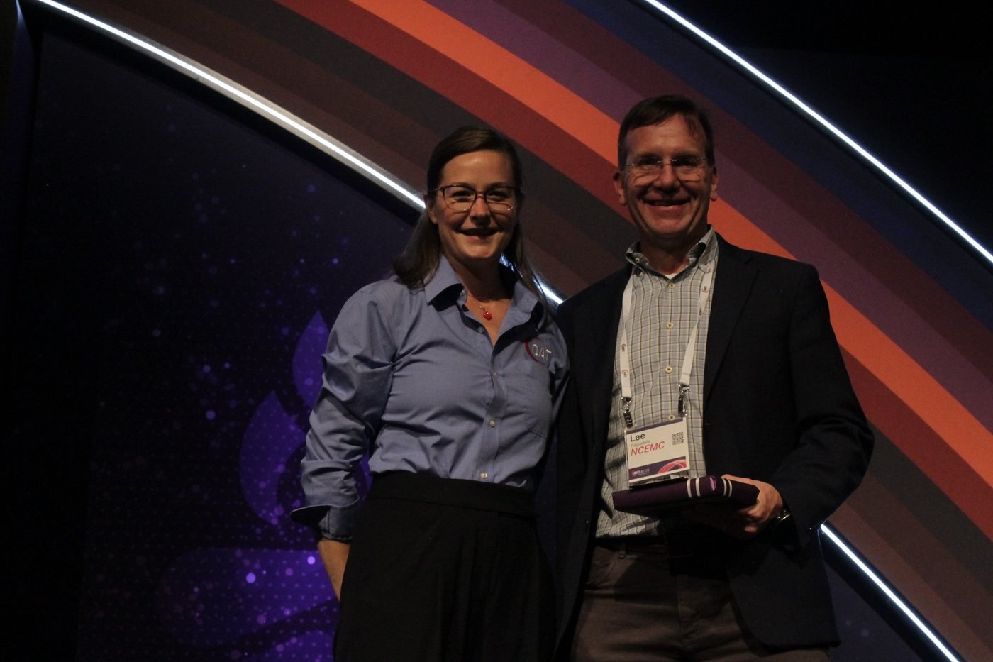 Lee Ragsdale accepts the Grid Modernization Award for North Carolina's Electric Cooperatives
